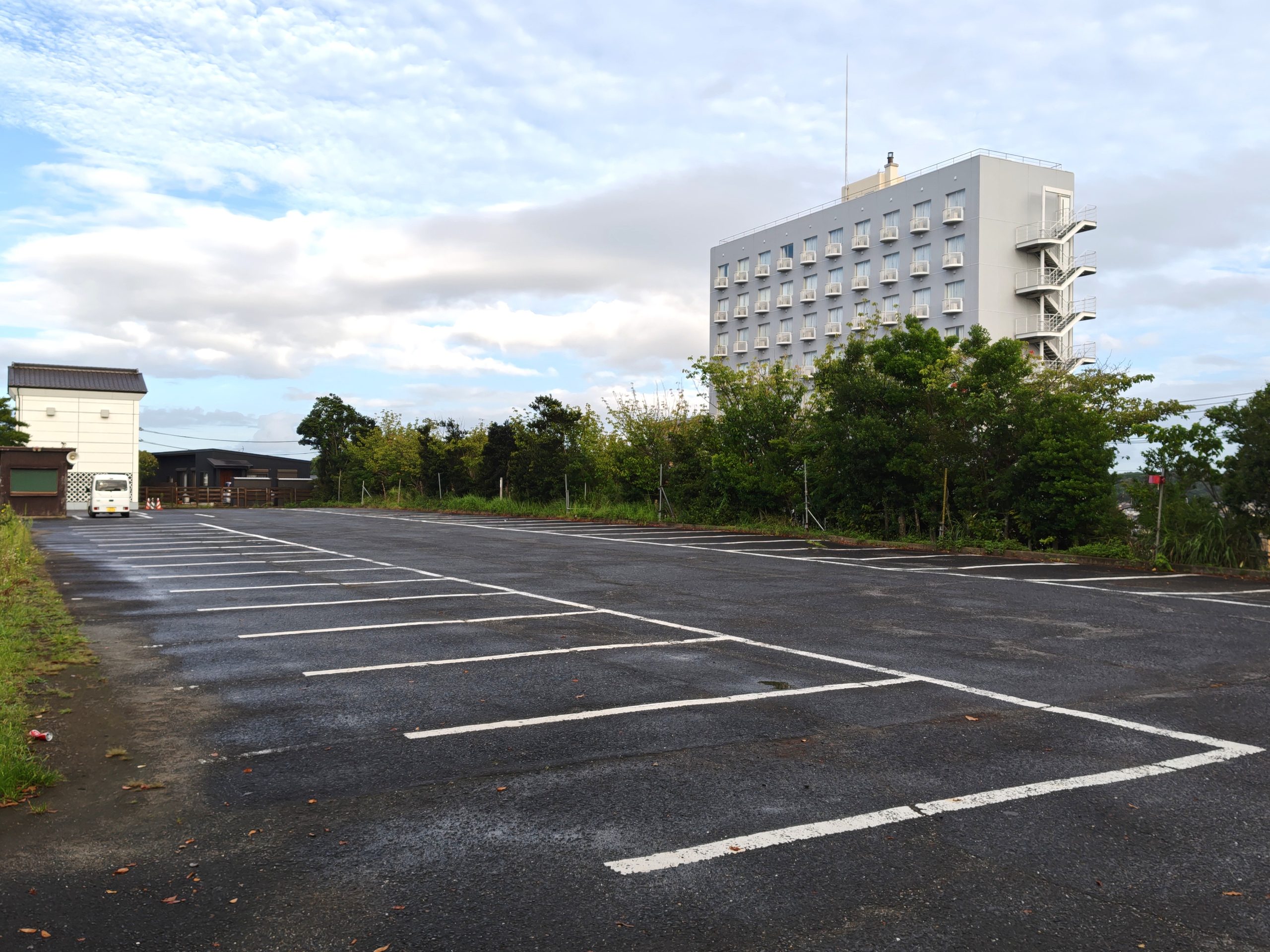 今回利用した無料駐車場は鹿島神宮まで徒歩４分ほど