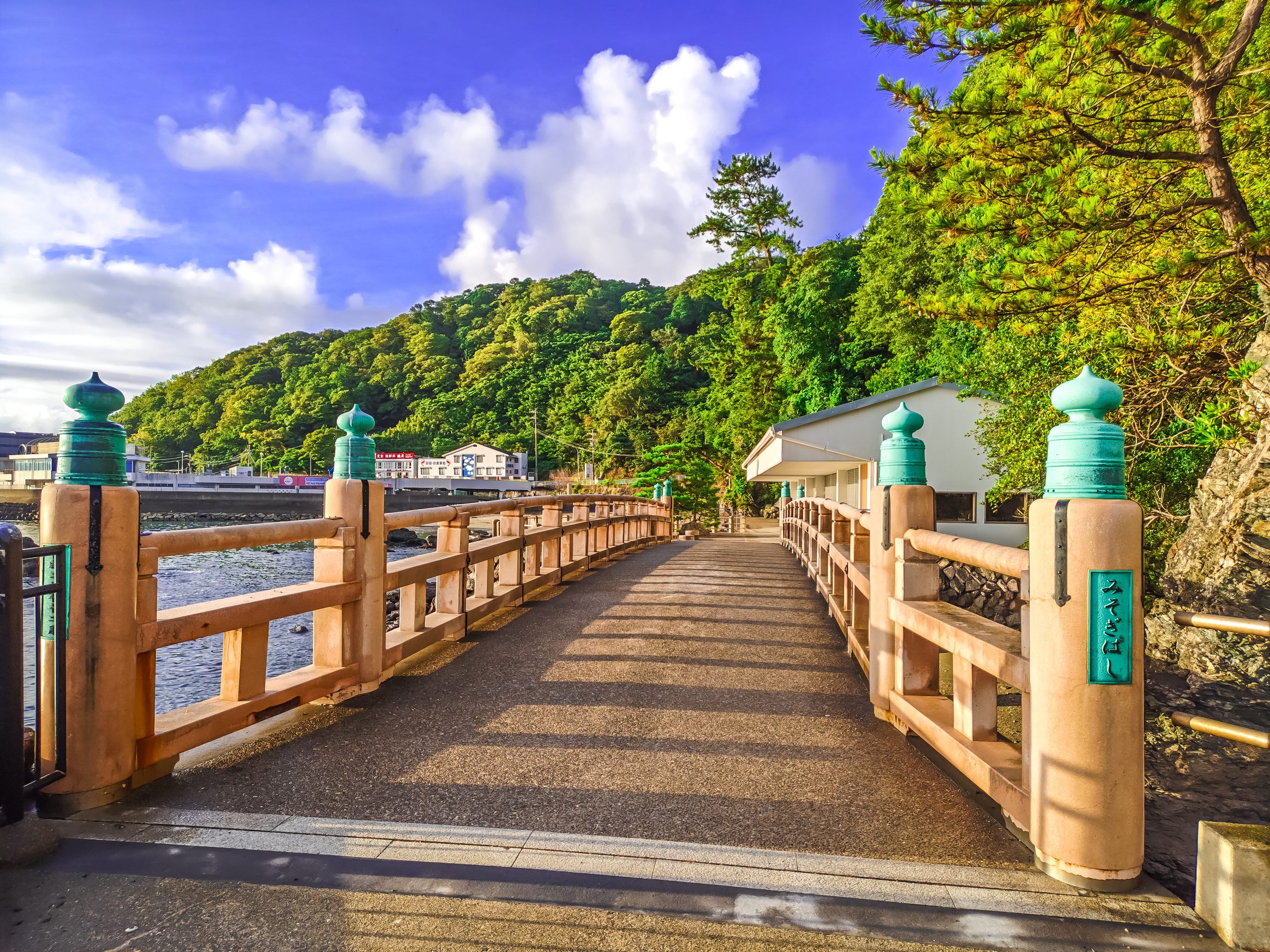 二見興玉神社の禊橋