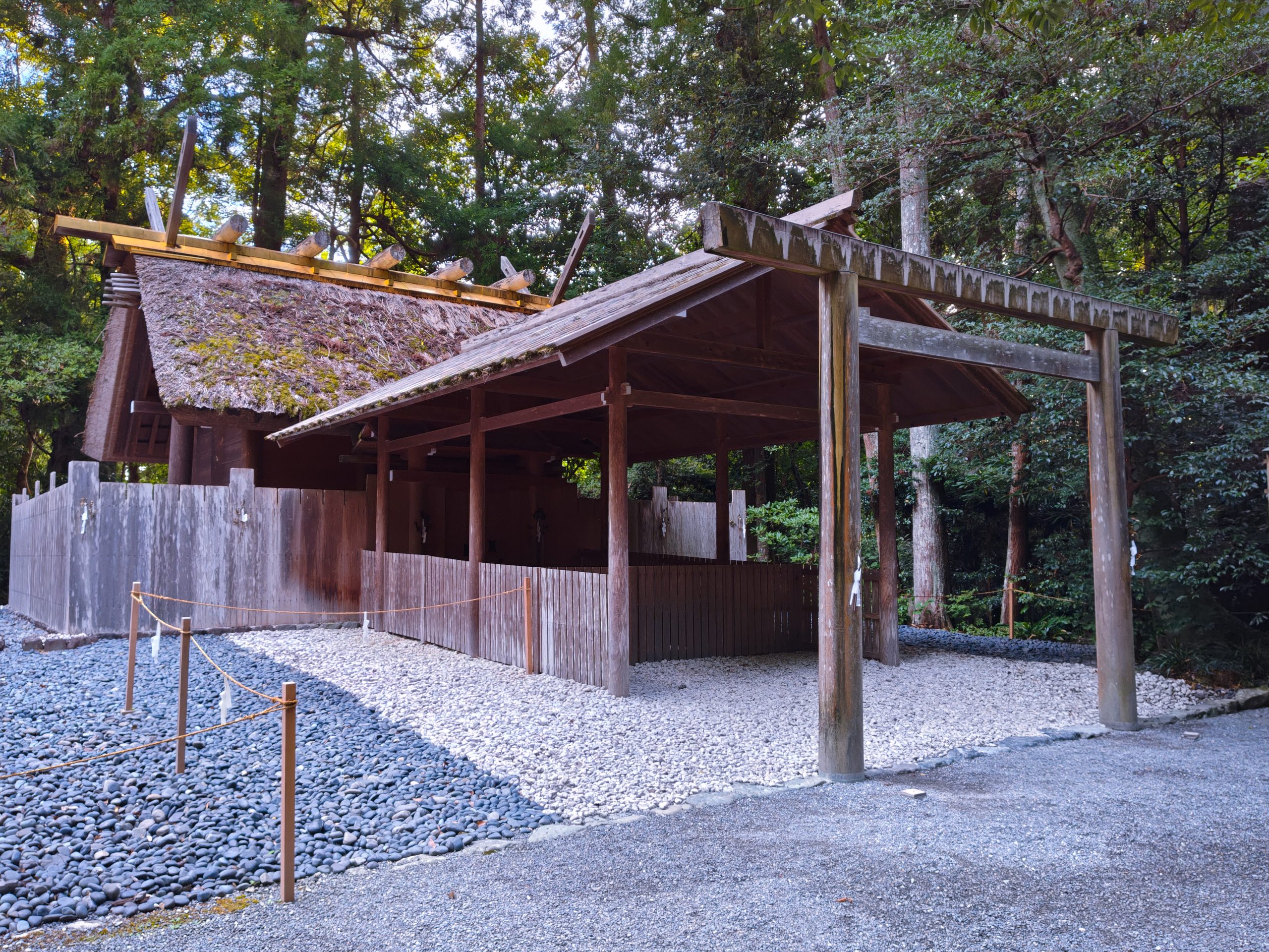 外宮の風宮全景