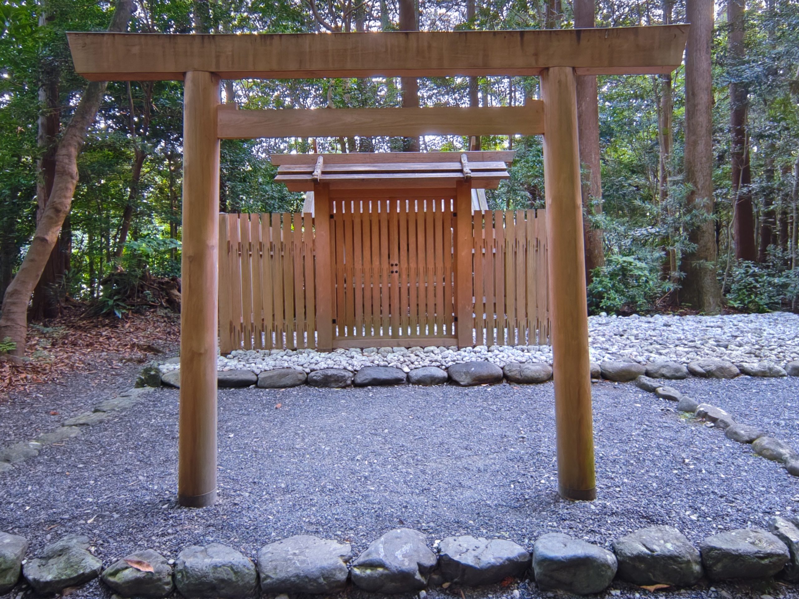 外宮の大津神社(正面)