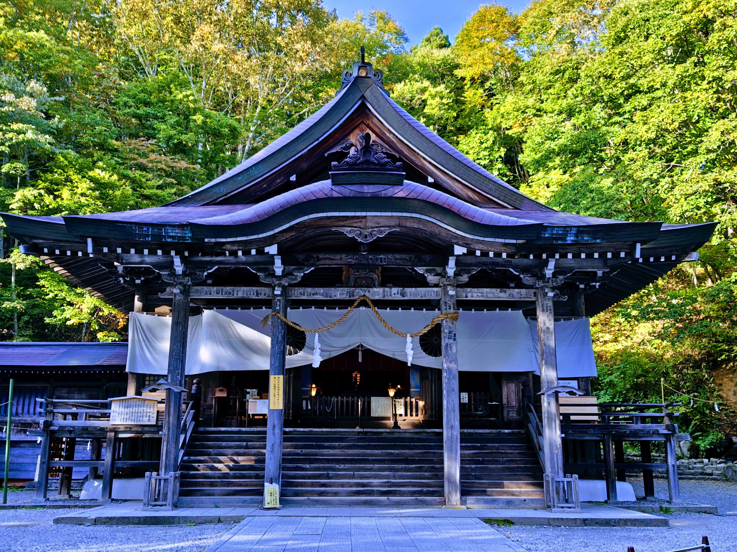 長野県の戸隠神社中社