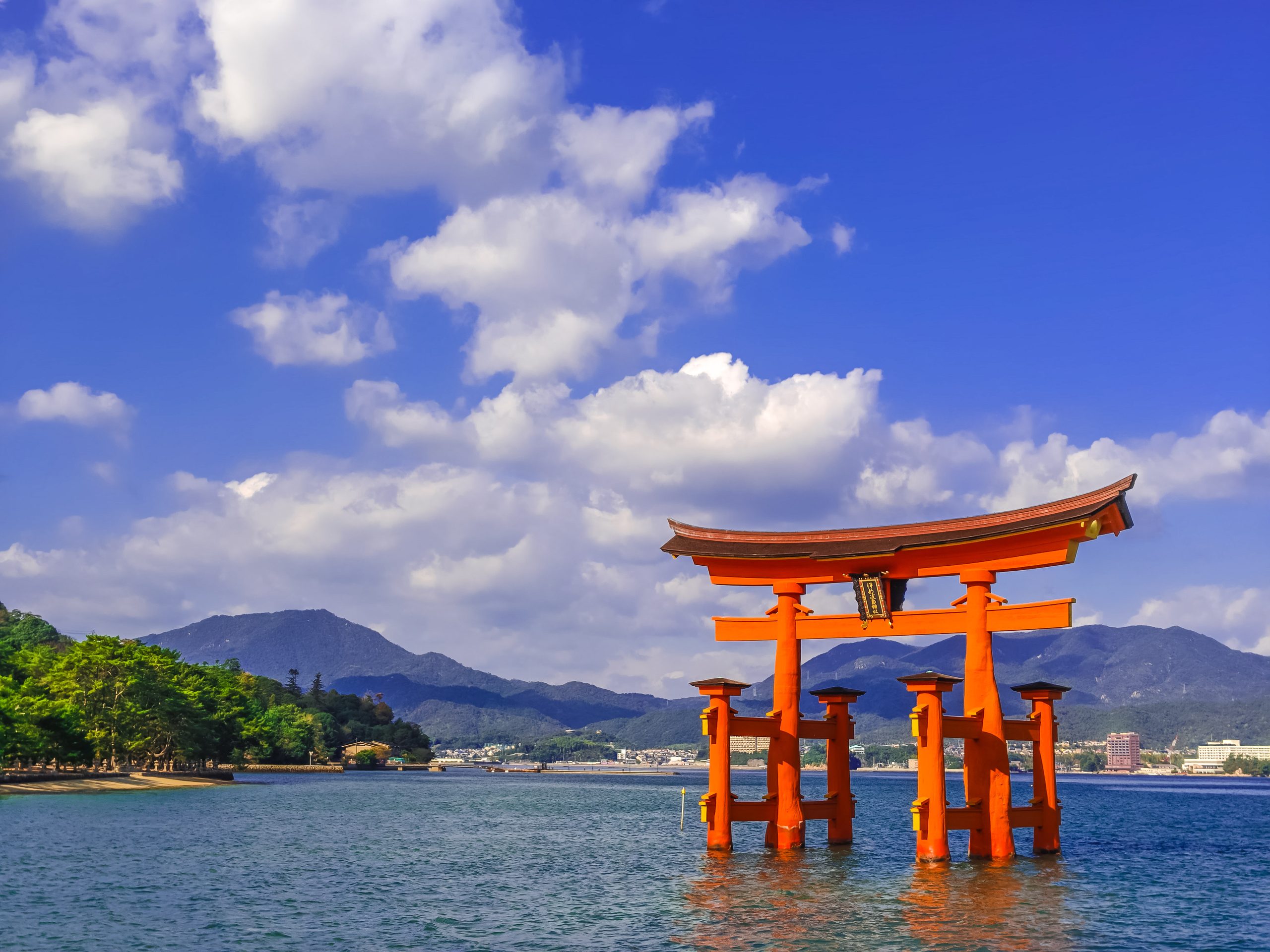 厳島神社の大鳥居