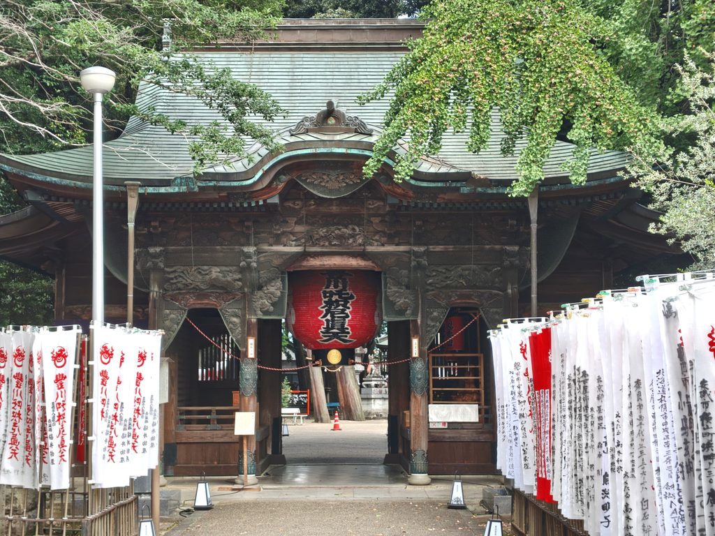 豊川稲荷の景雲門